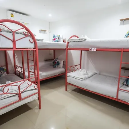 Arena Boutique Hotel Female Only Thong Sala Exterior photo
