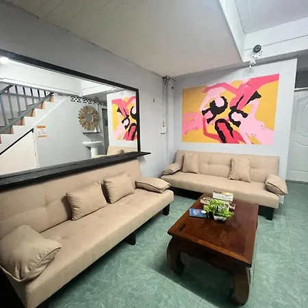 Arena Boutique Hotel Female Only Thong Sala Exterior photo